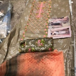 New maria B suits 3piece